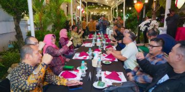 Tasyakuran Hari Pers Nasional 2026 secara sederhana di Gedung Negara Grahadi, Surabaya.