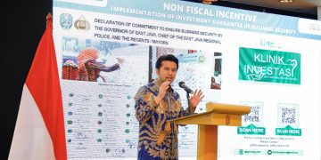Wakil Jawa Timur Gubernur Emil Elestianto Dardak dalam kegiatan East Java Investment Briefing (EJIB) dengan tema East Java Investment Outlook 2026 Strengthening Global Connectivity – East Java Strategic Investment Projects as Indonesia's New Gateway' di Hotel Shangri-La Jakarta.