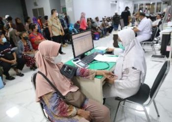 .Gubernur Jawa Timur Khofifah Indar Parawansa