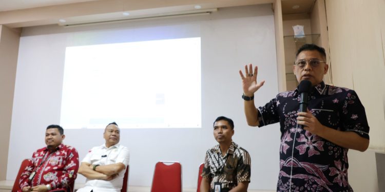 Kepala Dinas Kependudukan dan Pencatatan Sipil Kota Surabaya, Eddy Christijanto