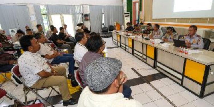 Sosialisasi penerapan voucher parkir kepada asosiasi dan para stakeholder di Kota Pahlawan.