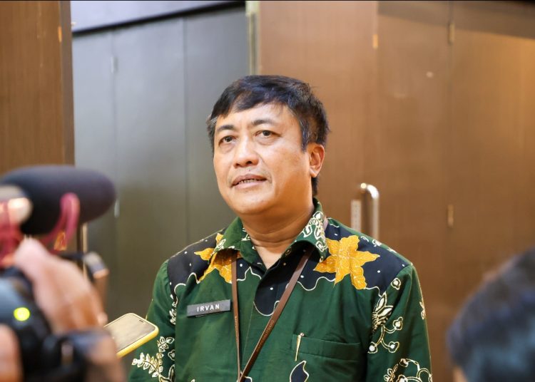 Kepala Dispendukcapil Kota Surabaya, Irvan Wahyudrajad