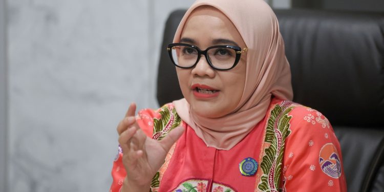 Ketua Tim Penggerak (TP) PKK Kota Surabaya, Rini Indriyani