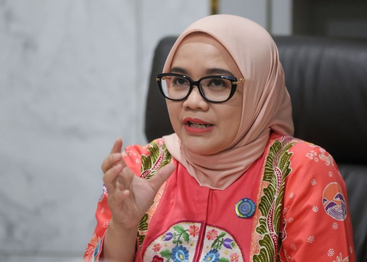 Ketua Tim Penggerak (TP) PKK Kota Surabaya, Rini Indriyani