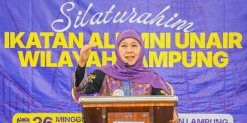 Gubernur Jawa Timur Khofifah Indar Parawansa