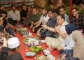 Wali Kota Surabaya Eri Cahyadi saat berdiskusi bersama warga dalam program Kampung Pancasila di Balai RW 05 RT 01, Kelurahan Banjarsugihan.