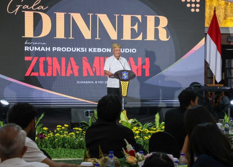 Gala Dinner film Zona Merah di Lobi Lantai 2 Balai Kota Surabaya.