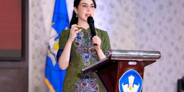 Bunda Literasi Provinsi Jatim Arumi Bachsin