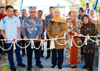 Peresmian inovasi layanan "Omah Terapi Klien dan Umum (KU)" yang dipusatkan di Unit Pelaksana Teknis Perlindungan dan Pelayanan Sosial Asuhan Balita.