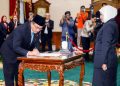 Pengukuhan Kepala Perwakilan Badan Kependudukan dan Keluarga Berencana Nasional (BKKBN) Provinsi Jawa Timur, Shodiqin, di Gedung Negara Grahadi Surabaya.